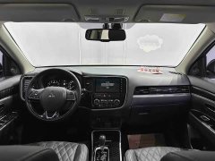 Mitsubishi Outlander 2021 facelift 2.0L 2WD Enjoy Edition 5 seats - фото 10