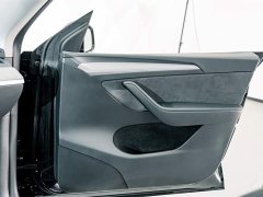 Tesla Model Y 2023 long-range all-wheel drive version - фото 14