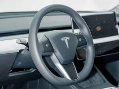 Tesla Model Y 2023 long-range all-wheel drive version - фото 9