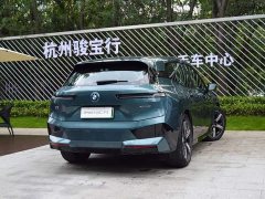 BMW iX xDrive40 - фото 6