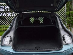 BMW iX xDrive40 - фото 7