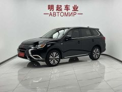 Mitsubishi Outlander 2021 2.0L 2WD Entry-Level 5-Seater - фото 1