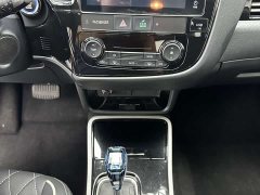 Mitsubishi Outlander 2021 2.0L 2WD Entry-Level 5-Seater - фото 15