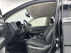 Mitsubishi Outlander 2021 2.0L 2WD Entry-Level 5-Seater - фото 5