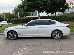 BMW 5 Series 530Li Leading Luxury Package - фото 3