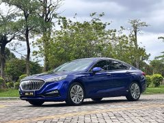 Hongqi H5 2022 classic facelift 1.8T automatic smart connected flag rhyme version - фото 1