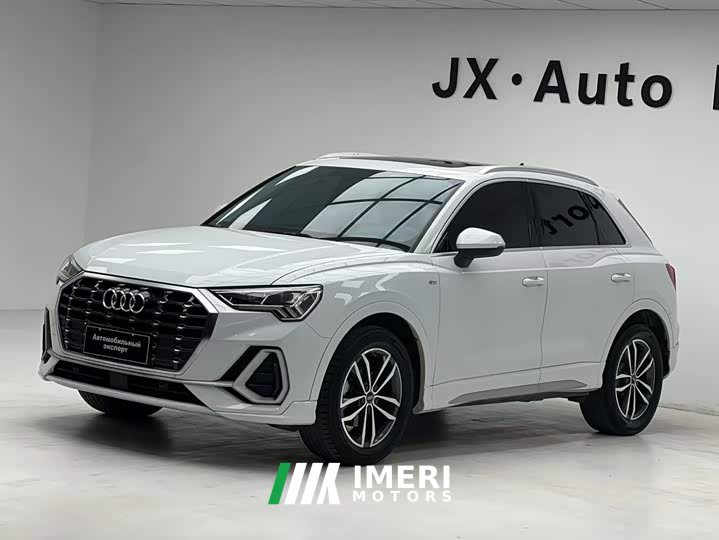 Audi Q3 35 TFSI aggressive and dynamic - автомобиль из Китая