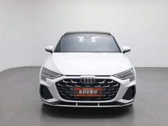 Audi A3 Sportback 35TFSI Flying Spur Exclusive - фото 3