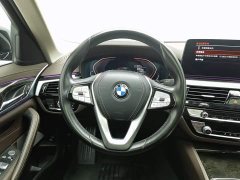 BMW 5 Series facelift 525Li luxury package - фото 11