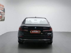 BMW 5 Series facelift 525Li luxury package - фото 4
