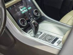 Land Rover Range Rover Sport New Energy P400e SE - фото 5