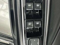 Volkswagen Jetta VS7 Black-Flash Edition 1.4T Automatic Glory Pro - фото 12