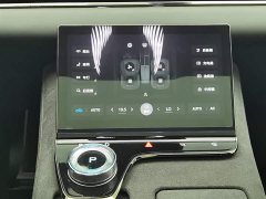 Voyah Lantu Chasing Light PHEV four-wheel drive ultra-long range flagship version - фото 12