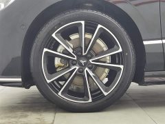 Voyah Lantu Chasing Light PHEV four-wheel drive ultra-long range flagship version - фото 17
