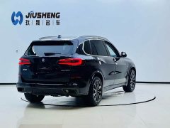 BMW X5 2022 facelift xDrive 30Li exclusive M sports package - фото 6