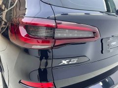 BMW X5 2022 facelift xDrive 30Li exclusive M sports package - фото 7
