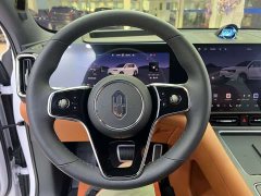 AITO Wenjie M8 extended range Max version 53.4kWh 6-seater version (192-line lidar) - фото 8