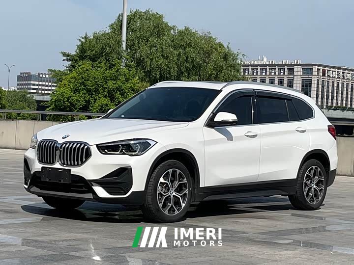 BMW X1 2022 sDrive25Li Leading - автомобиль из Китая