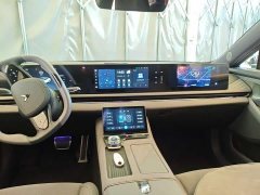 Voyah Lantu Chasing Light PHEV four-wheel drive ultra-long range flagship version - фото 3