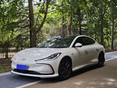 Li Auto Zhiji L6 2024 Max Standard Edition - фото 1