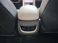 Li Auto Zhiji L6 2024 Max Standard Edition - фото 12