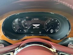 Bentley Bentayga 2021 4.0T V8 - фото 8