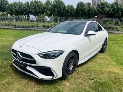 Mercedes-Benz C-Class facelift three C 260 L sports version - фото 1