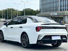 Lynk & Co 03 1.5TD DCT Pro - фото 6
