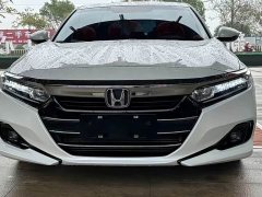 Honda Accord 260TURBO Comfort Edition - фото 1