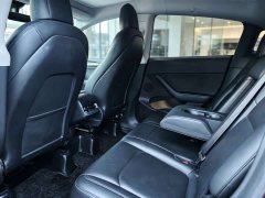 Tesla Model Y standard range rear-wheel drive version - фото 4