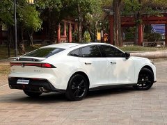Changan UNI-V 1.5T premium - фото 4