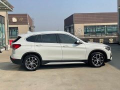 BMW X1 sDrive20Li fashionable - фото 7