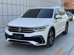 Volkswagen Tiguan L 330TSI automatic two-wheel drive comfort version - фото 1