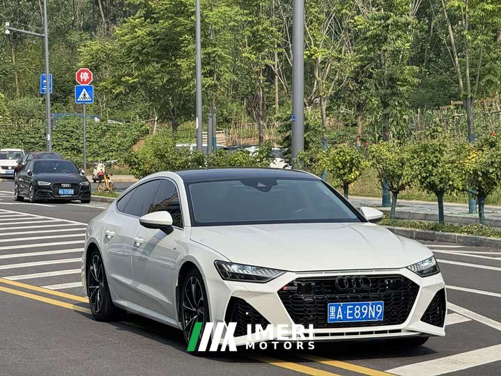 Audi A7 2020 45 TFSI Premium Selection - автомобиль из Китая