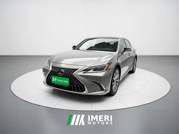Lexus ES 2021 200 Deluxe Edition