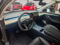 Tesla Model Y rear-wheel drive version - фото 9