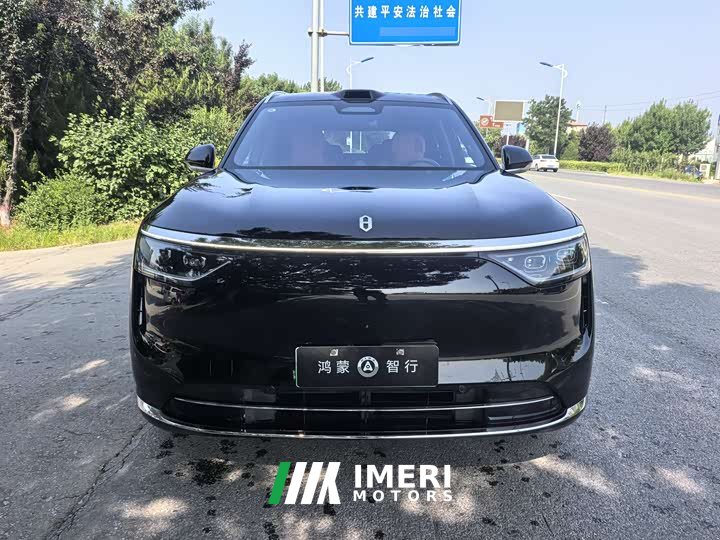 AITO Wenjie M8 extended range Ultra version 53.4kWh 6-seater version (192-line lidar) - автомобиль из Китая