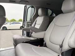 Toyota SIENNA 2.5L dual-engine two-wheel drive comfort version - фото 16