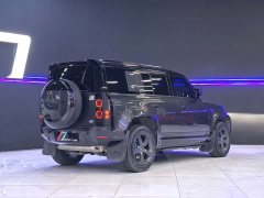 Land Rover Defender 110 3.0T P400 X-Dynamic HSE - фото 4