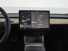 Tesla Model 3 facelift standard range rear drive upgraded version 3D1 - фото 12
