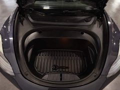 Tesla Model 3 facelift standard range rear drive upgraded version 3D1 - фото 6