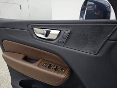 Volvo XC60 B5 four-wheel drive Zhiyi luxury version - фото 8