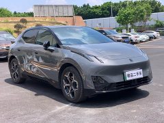 Lynk & Co Z20 530km RWD Pro - фото 3