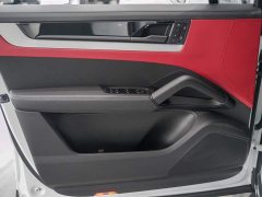 Porsche Cayenne 3.0T - фото 8