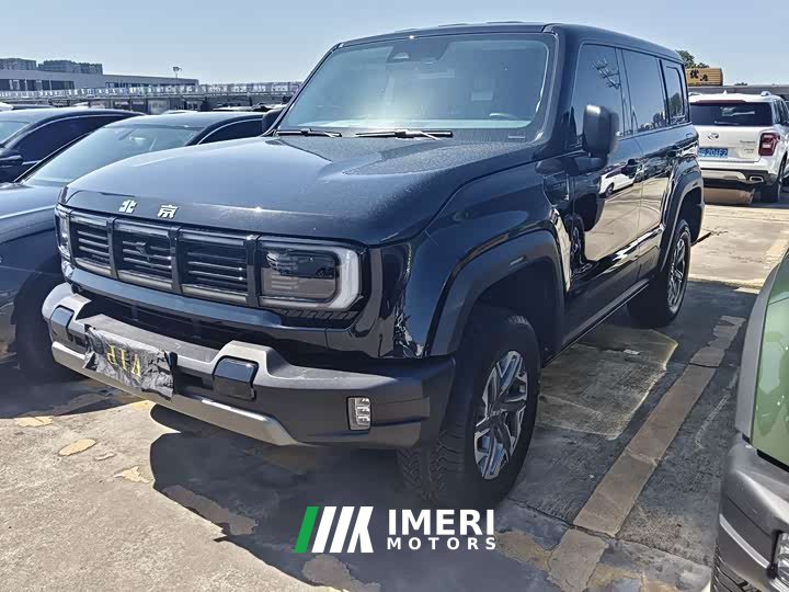 BAIC BJ40 2.0D Blade Hero Traveler - автомобиль из Китая