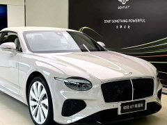 Bentley Continental 4.0T automatic - фото 6