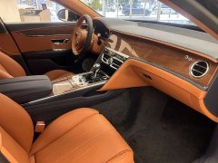 Bentley Flying Spur Plug-in Hybrid 4.0T V8 Standard Edition - фото 7