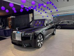 Rolls-Royce Cullinan four-seat version - фото 2