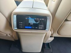 AITO Wenjie M9 extended range Ultra version 52kWh 6-seater version (192-line lidar) - фото 11