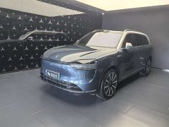 AITO Wenjie M9 extended range Max version 42kWh 6-seater version - фото 1
